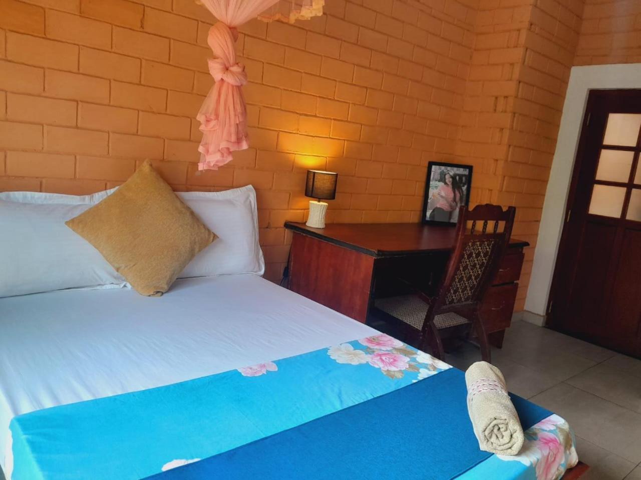Laliz Bed & Breakfast Galle Luaran gambar